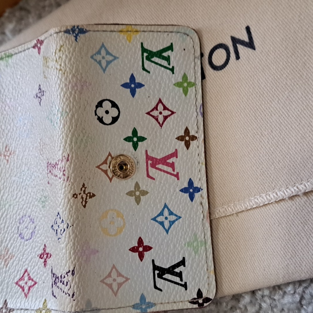 Louis Vuitton Multicolor white Murakami 4 ring Key Holder - Picture 4 of 7